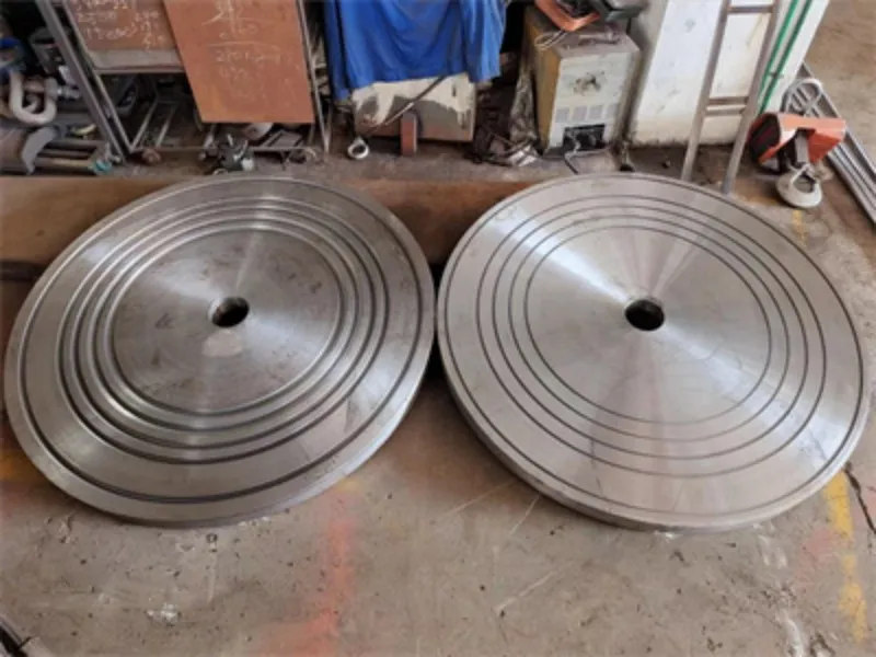 Гидравлический испытательный стенд для клапанов сверхбольшого размера упакован и доставлен в Россию (7)