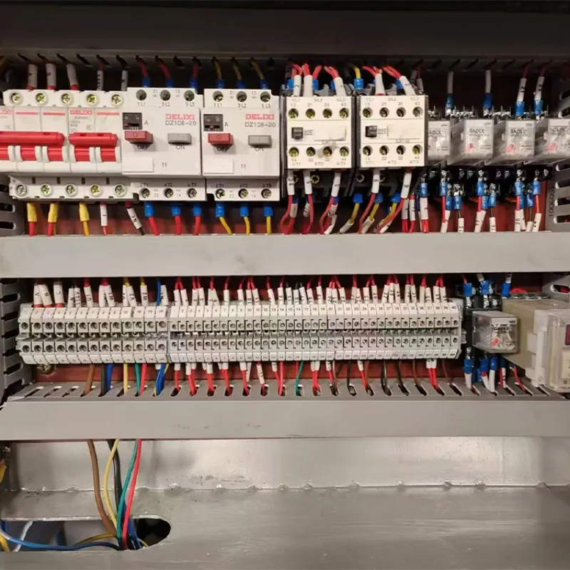 Три специальных стенда для испытания клапанов вертикального типа загружены и отправлены на Тайвань (9)